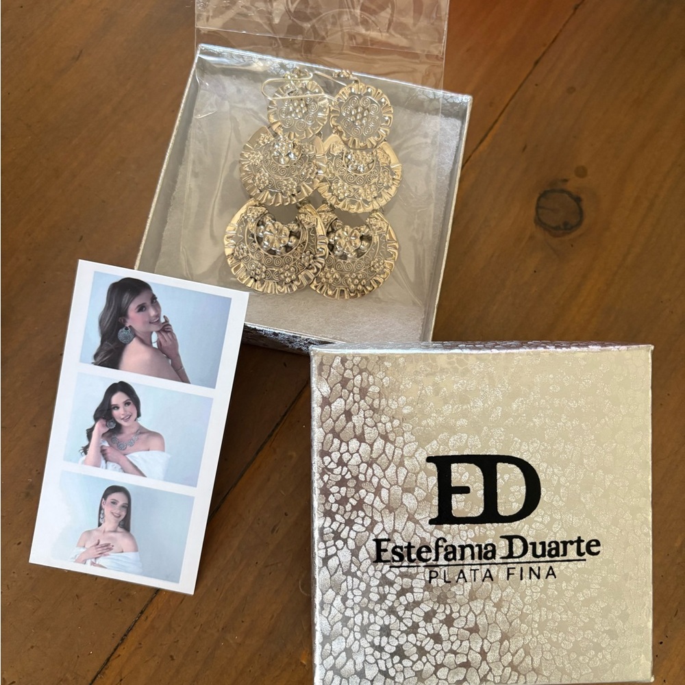 Estefania Duarte Arracada Jerezana de plata cascada grande silver earrings - Picture 4 of 5